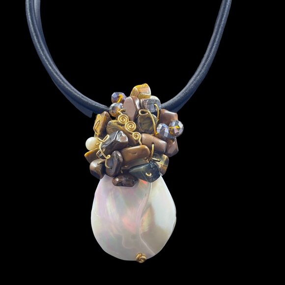 Boho Pendant Necklace Shell Stone Natural Earthy Artisan Handmade Coastal - Picture 3 of 8